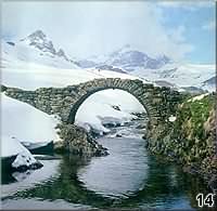  Puente sobre el ro Escarra 